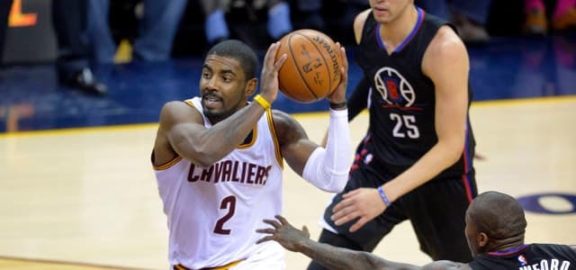 Kyrie Irving - Tyronn Lue - Cleveland Cavaliers