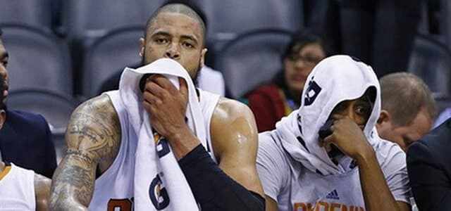 Tyson Chandler - Brandon Knight - Earl Watson - Phoenix Suns