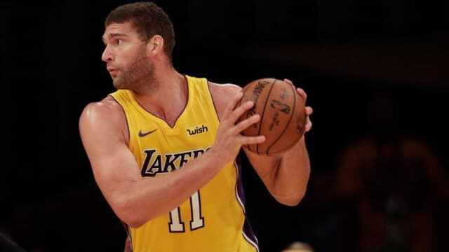 Brook Lopez - Los Angeles Lakers - Luke Walton