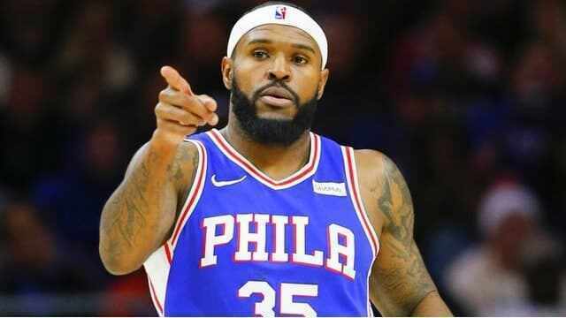 Trevor Booker - Ersan Ilyasova - Philadelphie Sixers - Indiana Pacers