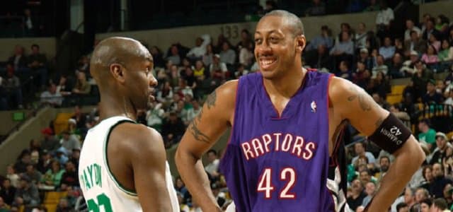 Donyell Marshall - Toronto Raptors - record - 12 paniers  points