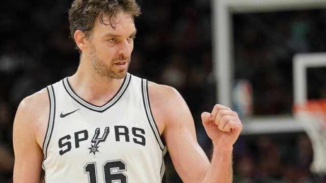 Pau Gasol - San Antonio Spurs