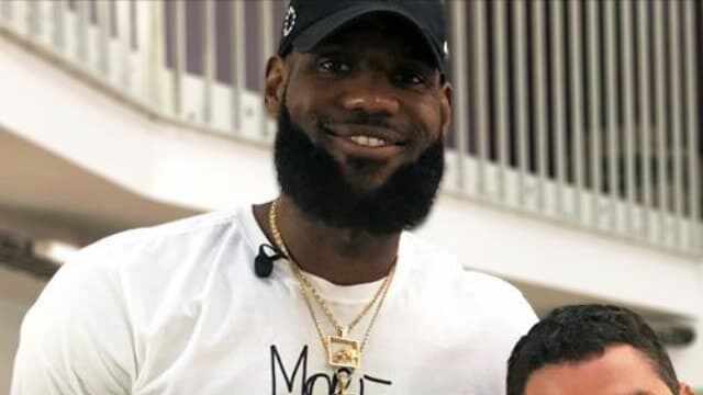 Charles Aznavour - LeBron James