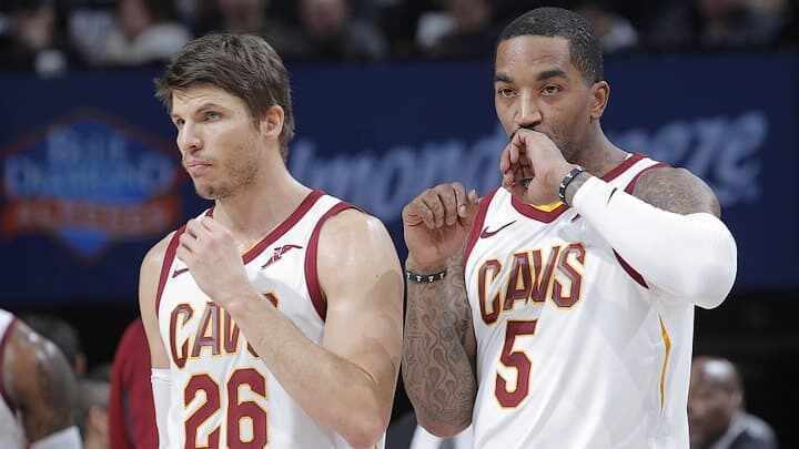 Milwaukee Bucks - Kyle Korver - JR Smith