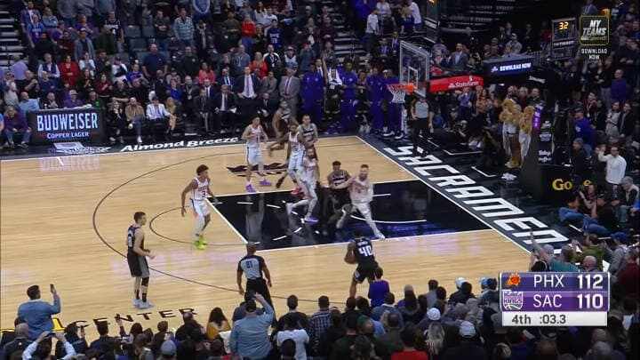 Phoenix Suns - Aron Baynes - Devin Booker - Sacramento Kings - Harrison Barnes