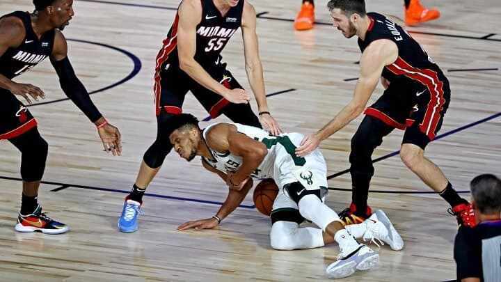 Giannis Antetokounmpo - Milwaukee Bucks