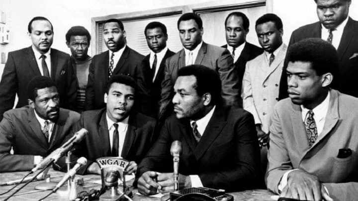 Bill Russell - Magic Johnson - Michael Jordan - LeBron James