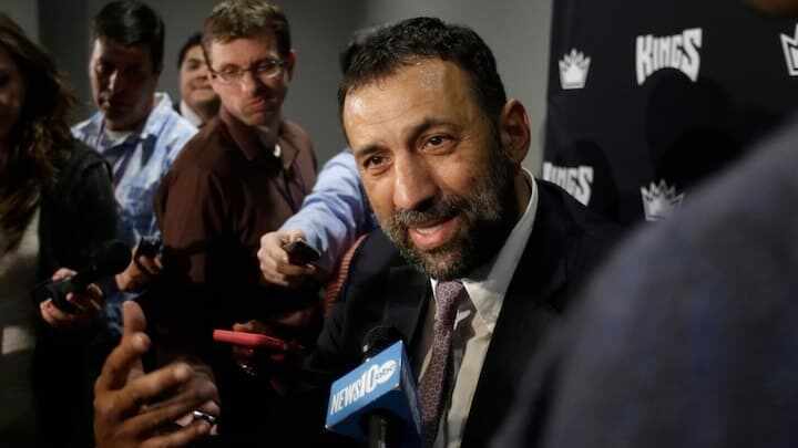 Sacramento Kings - Vlade Divac - Luke Walton