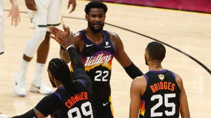 Devin Booker - Phoenix Suns - Giannis Antetokounmpo - Milwaukee Bucks