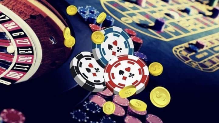 Guide pour choisir les cartes de Poker - Sélection 2023