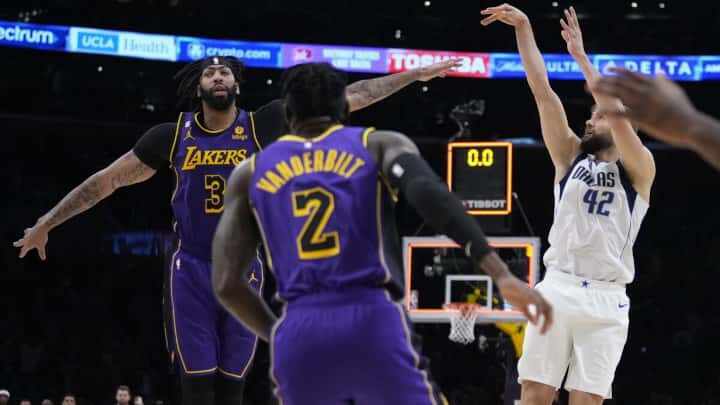 Kyrie Irving - Dallas Mavericks - Maxi Kleber - Los Angeles Lakers - DeMar DeRozan - Chicago Bulls