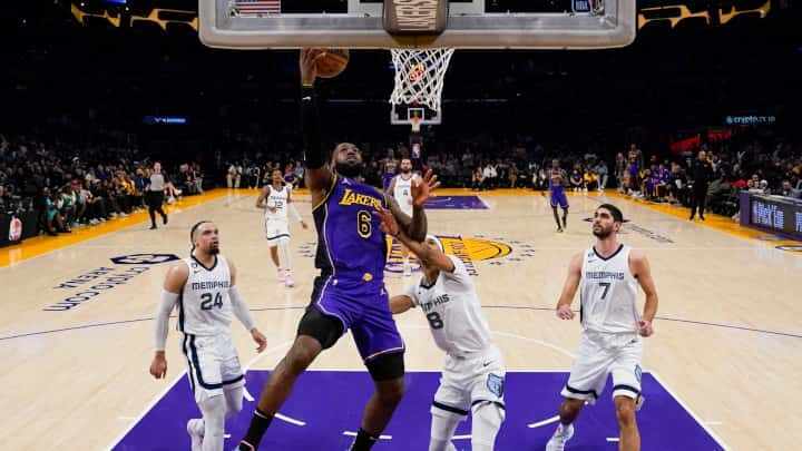LeBron James - Dennis Schroder - Los Angeles Lakers - Kawhi Leonard - Los Angeles Clippers