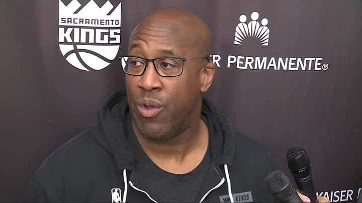 Mike Brown - Sacramento Kings - Coach of the Year