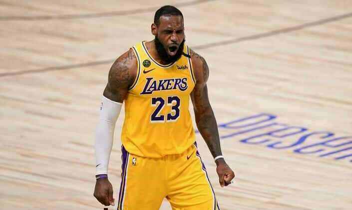 Los Angeles Lakers - LeBron James