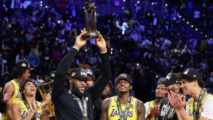 LeBron James - Anthony Davis - Los Angeles Lakers - Austin Reaves - Tyrese Haliburton