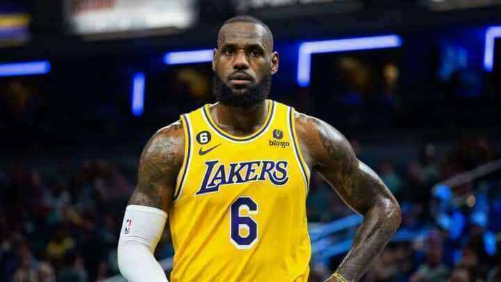 LeBron James - Los Angeles Lakers