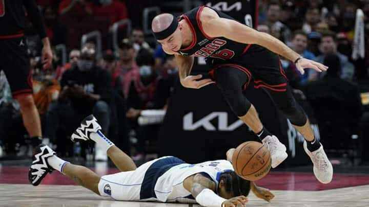 Alex Caruso - Chicago Bulls - Hustle Award