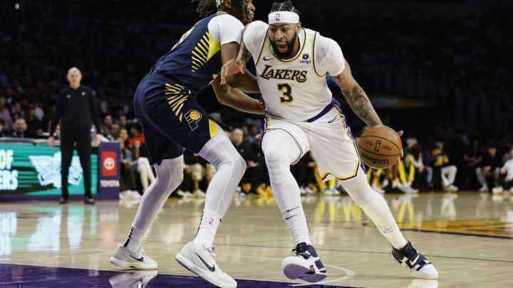 Anthony Davis - Los Angeles Lakers - Giannis Antetokounmpo - Milwaukee Bucks - Zion Williamson - New Orleans Pelicans