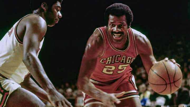 Chet Walker - Philadelphia Sixers - Chicago Bulls