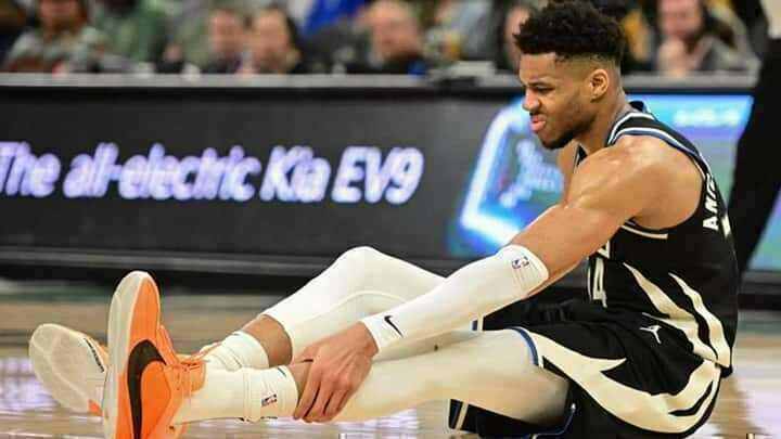 Giannis Antetokounmpo - Milwaukee Bucks