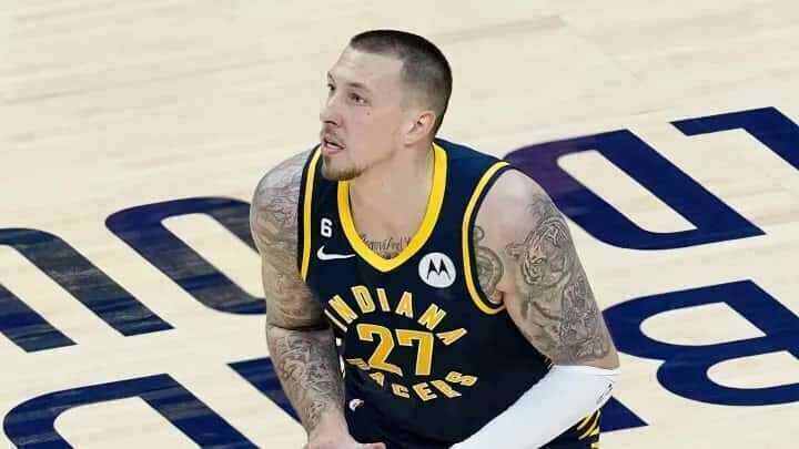 Daniel Theis - Los Angeles Clippers