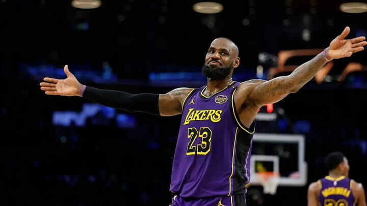 Los Angeles Lakers - LeBron James