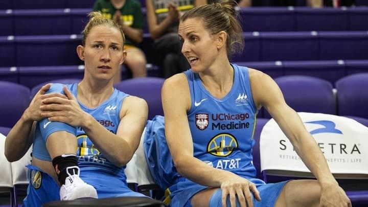 Chicago Sky - Los Angeles Sparks - Courtney Vandersloot - Allie Quigley - Diana Taurasi
