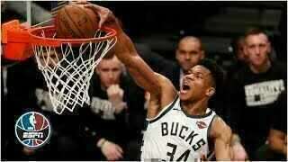 Giannis Antetokounmpo - Milwaukee Bucks